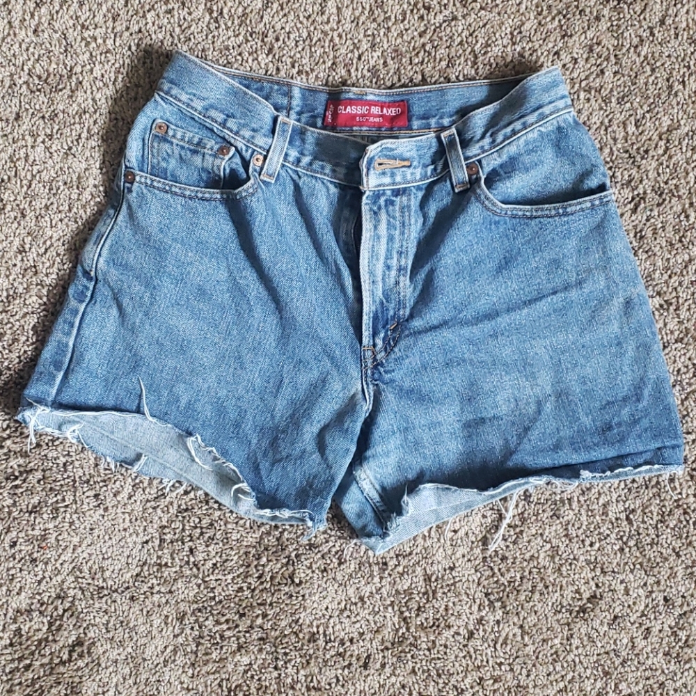 Vintage Levi's high waisted shorts
